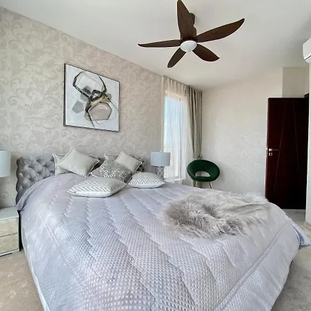 Millennium Ii Family Paradise شقة فندقية سفيتي فلاس